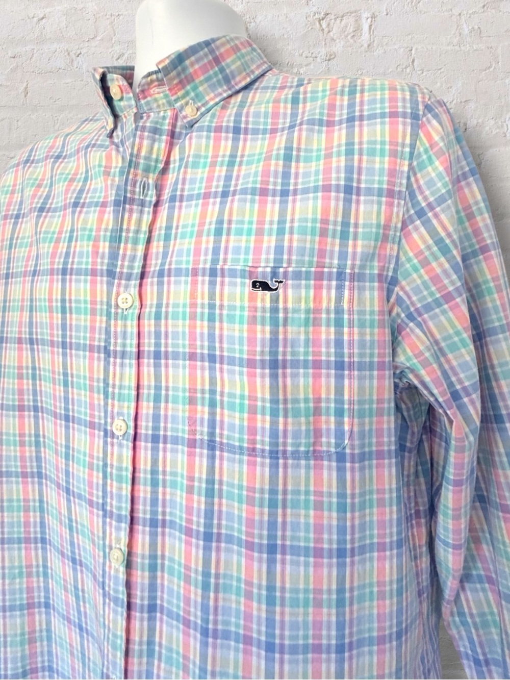 Vineyard Vines Slim Fit Tucker Shirt Pastel Plaid Whale Button Down Mens Medium